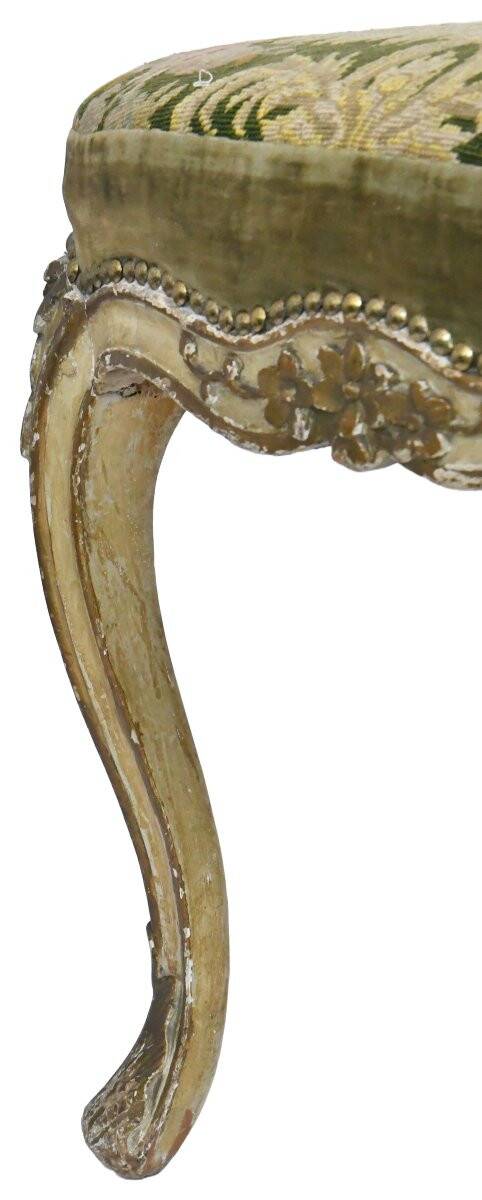 Louis xv period chair stamped by claude-françois drouilly