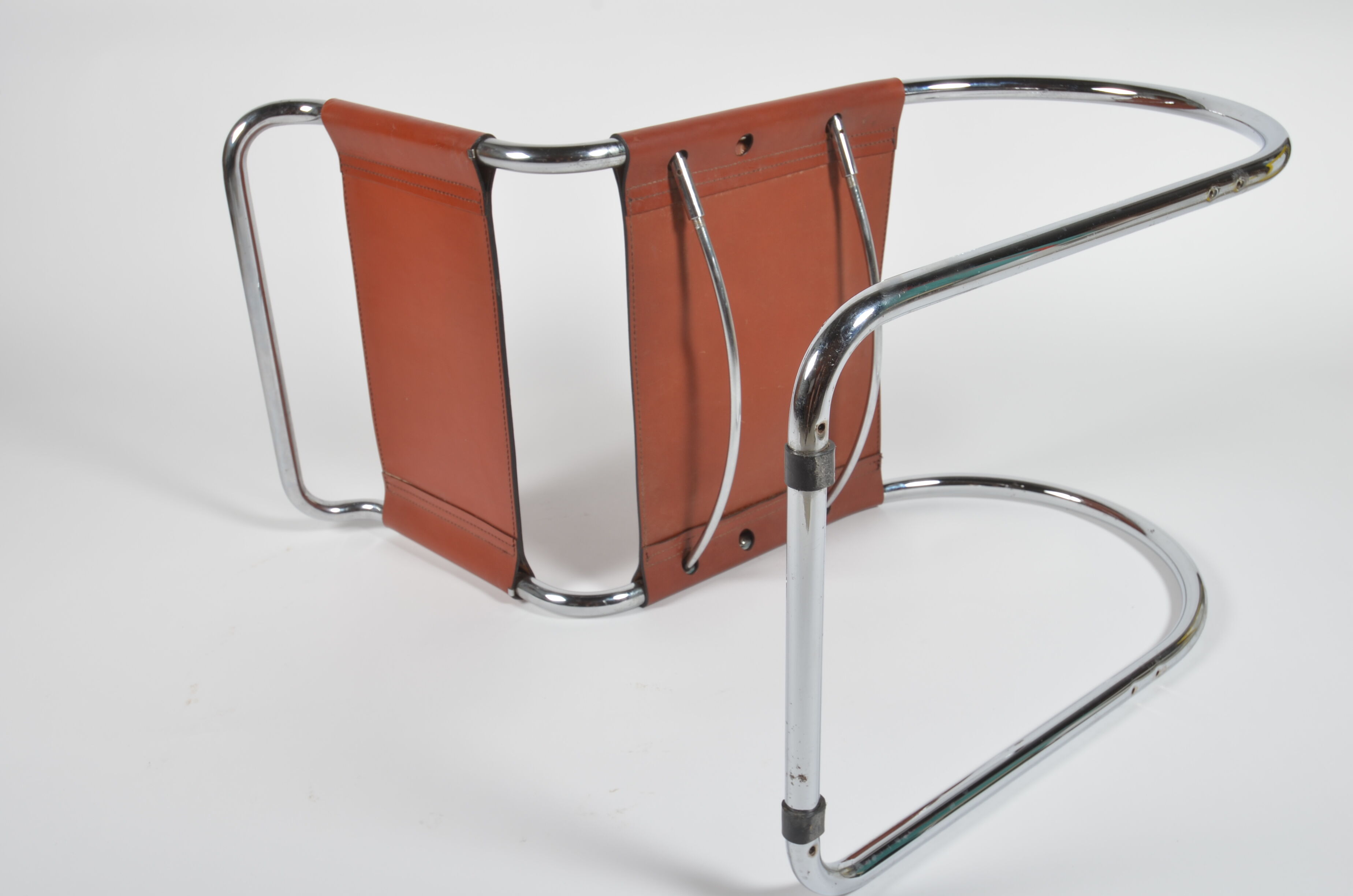 Chaise MR10 édition Thonet