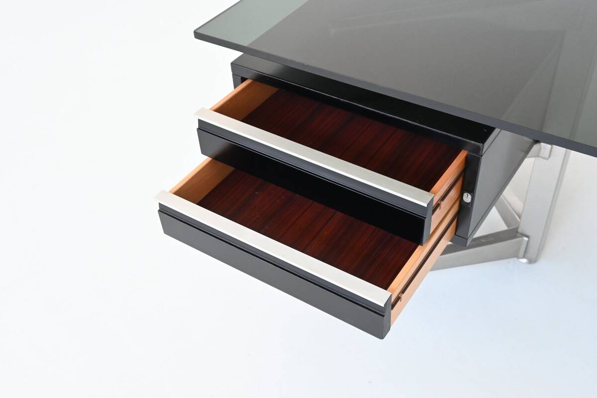 Bureau d'angle exécutif Abbondinterni en acajou et verre, Italie, 1970