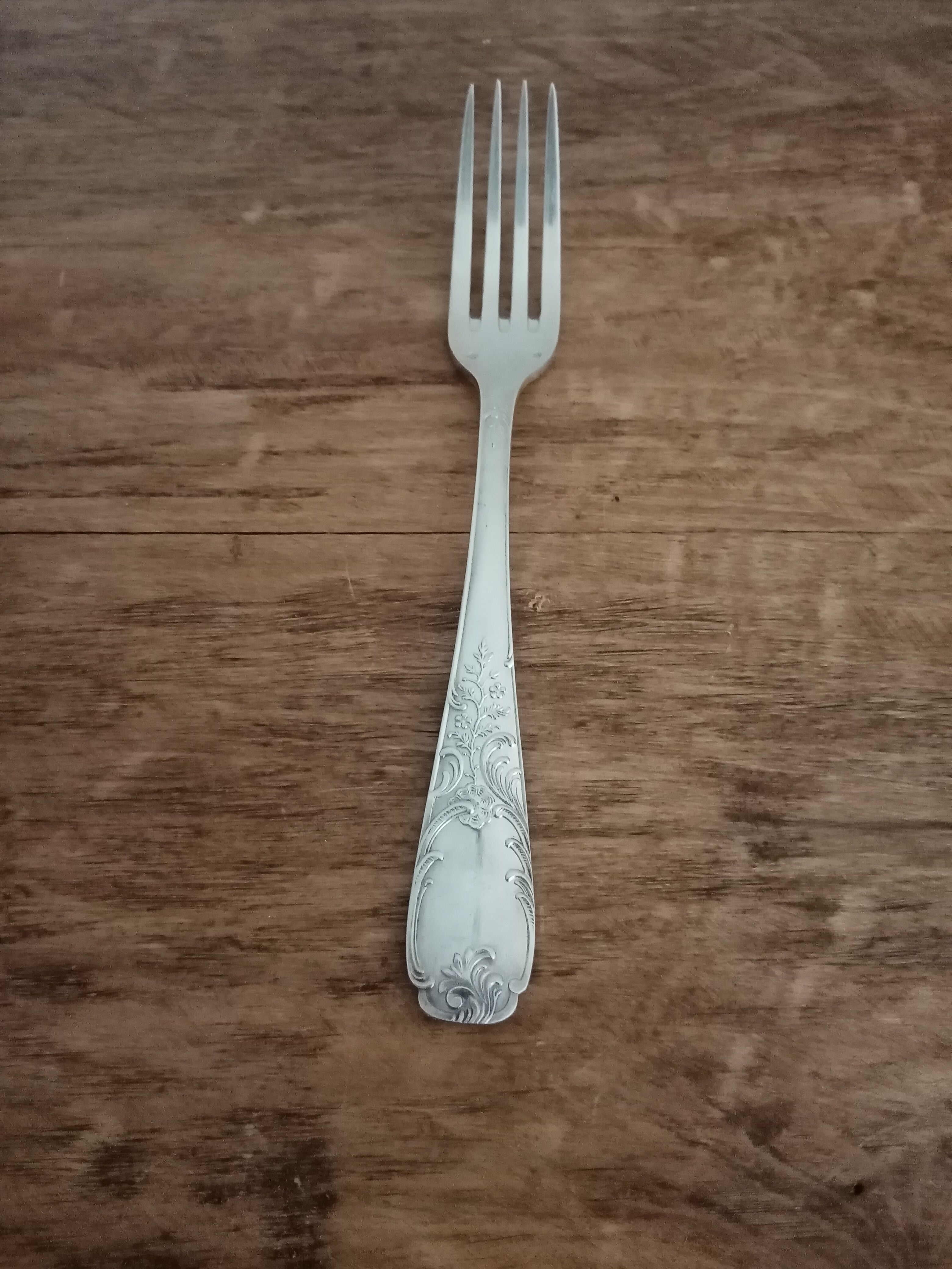 Housewife 61 pieces in silver metal decors rocaille hallmark 84 gr