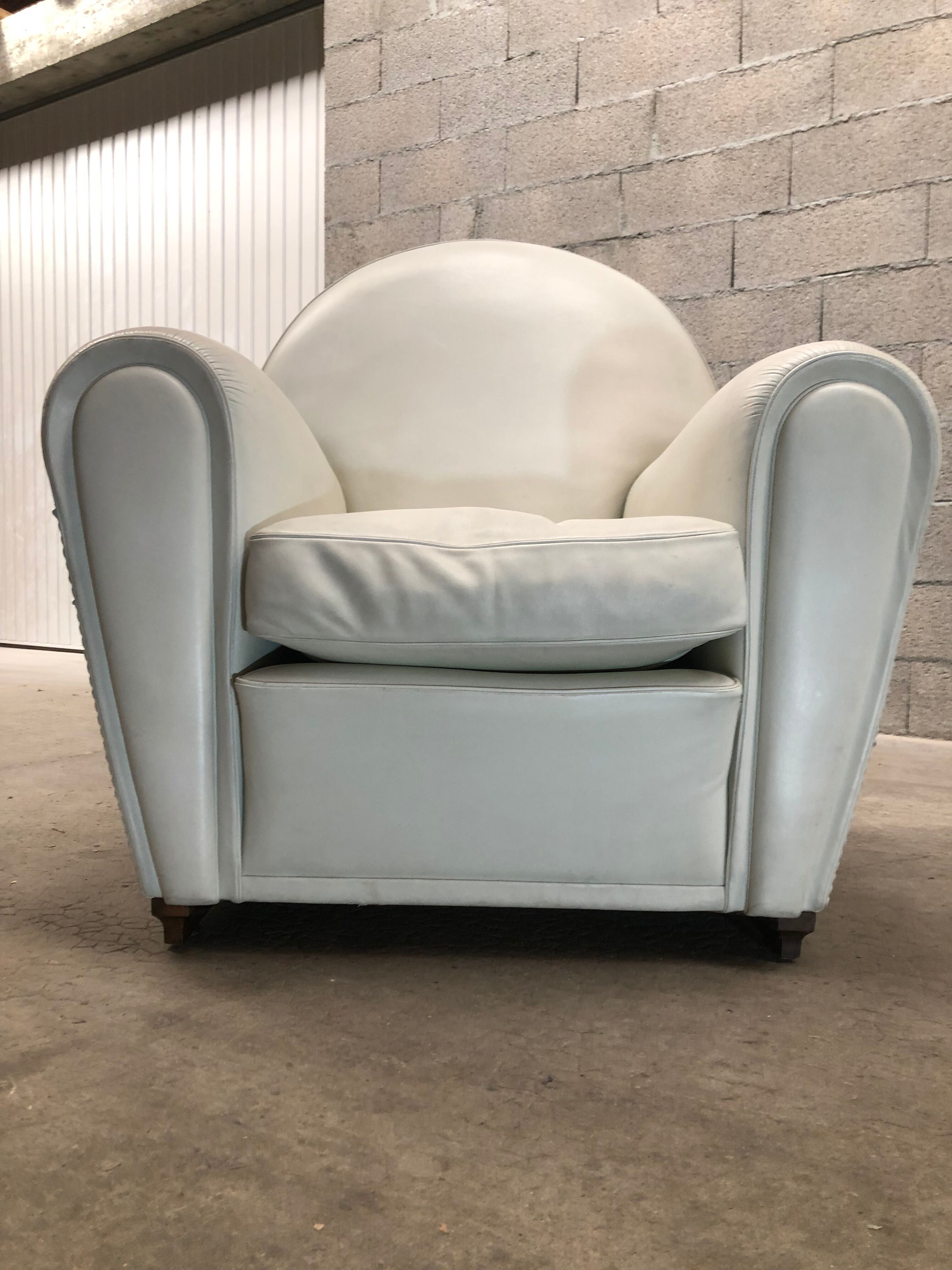 Fauteuil club Poltrona frau en cuir