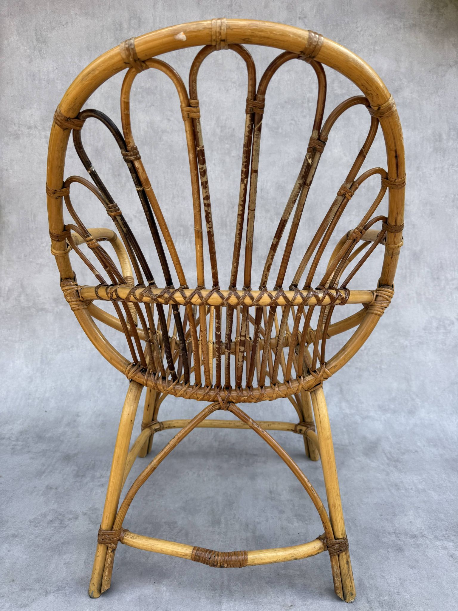 Fauteuil en rotin des années 60 France