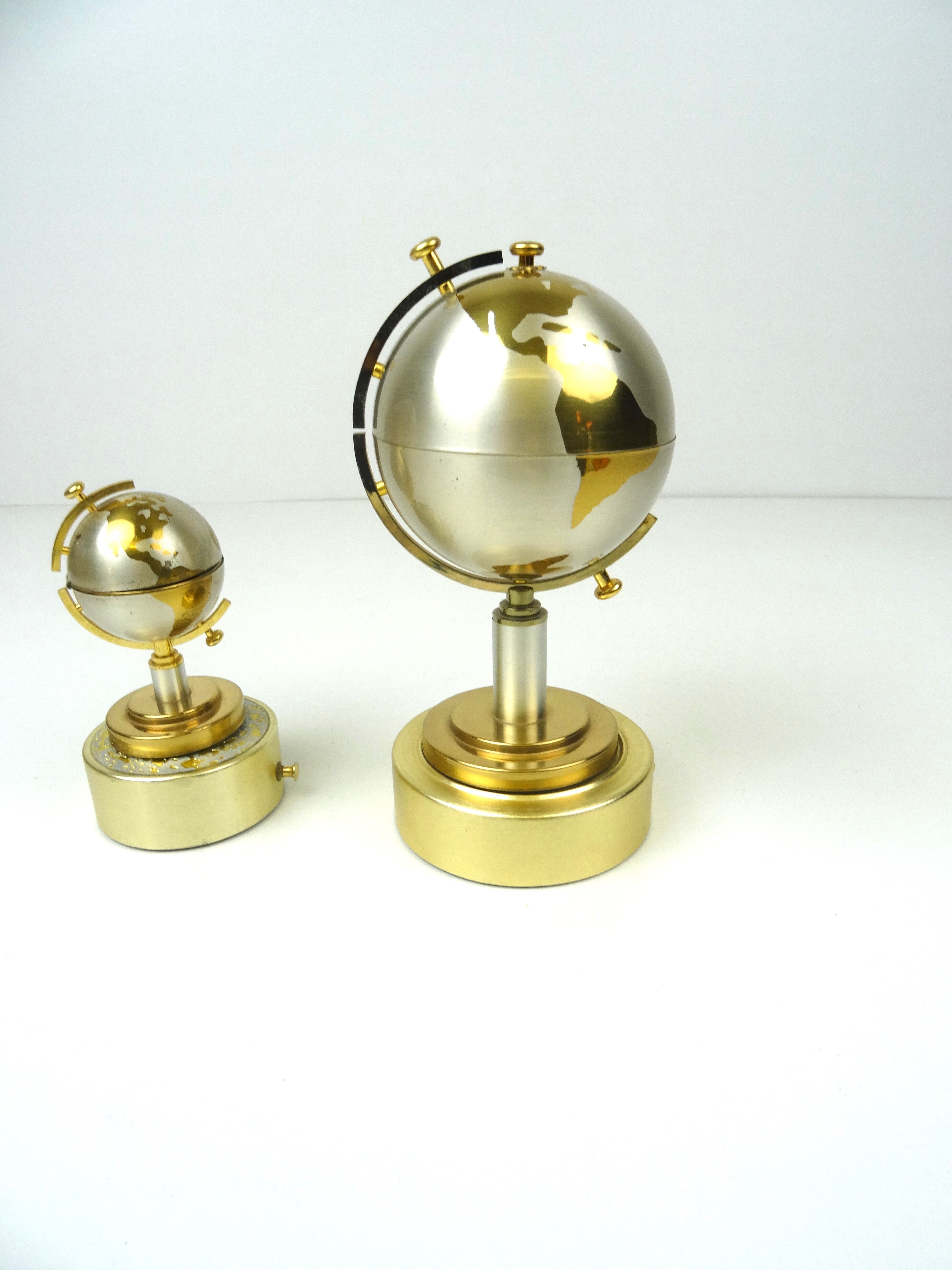 mid century set of globe cigarette dispenser & table lighter Music box Germany 1950
