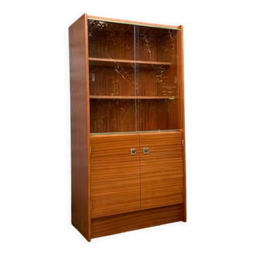 Vintage 1960s display cabinet.
