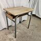 Bureau d'écolier 1960 avec casier