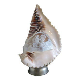 Night light shell cameo mythological décor