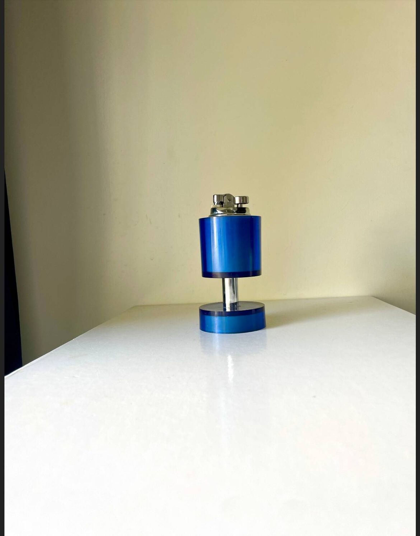 Vintage SAROME Japan Table lighter in Blue Plastic