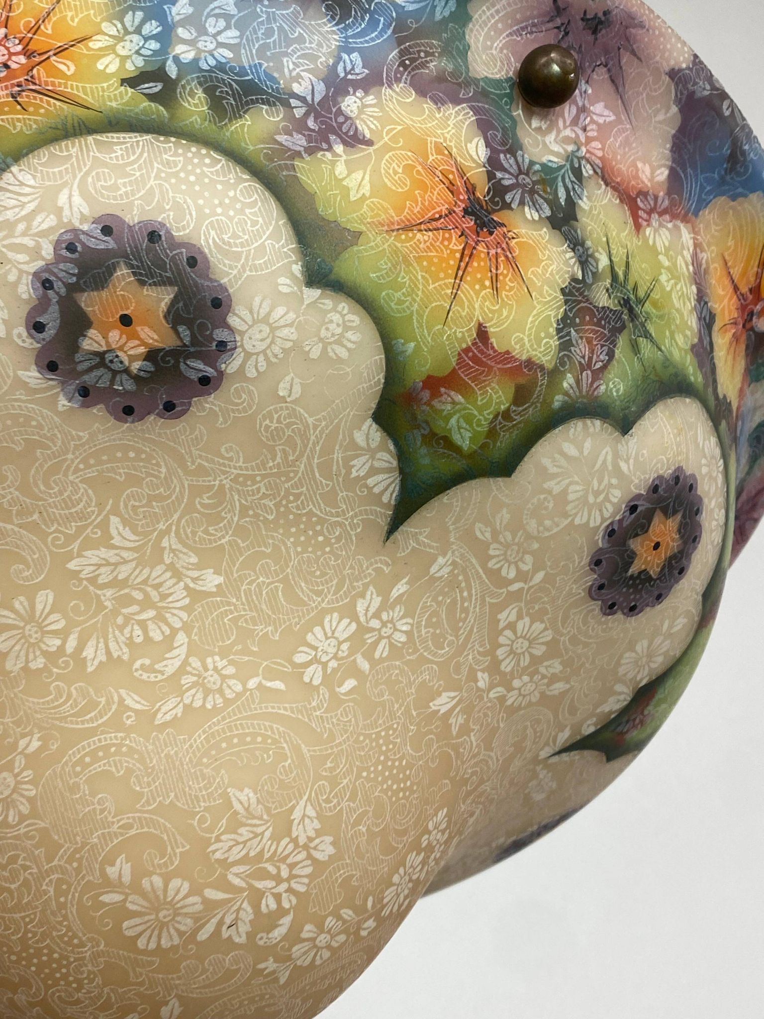 Lampe en verre peinte à la main Art Nouveau
