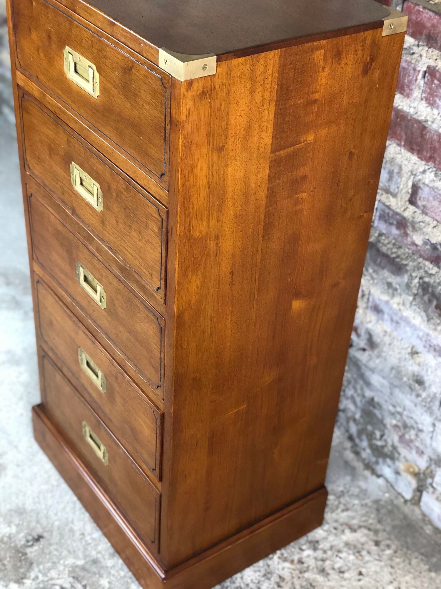 Chiffonnier / storage cabinet 5 drawers in rubber tree tint walnut and brass