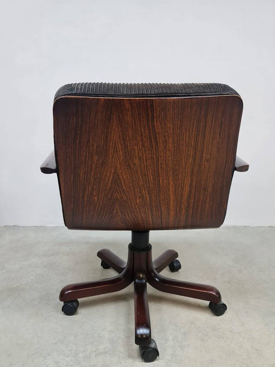 Vintage swivel office desk chair 'Chocolat brown'