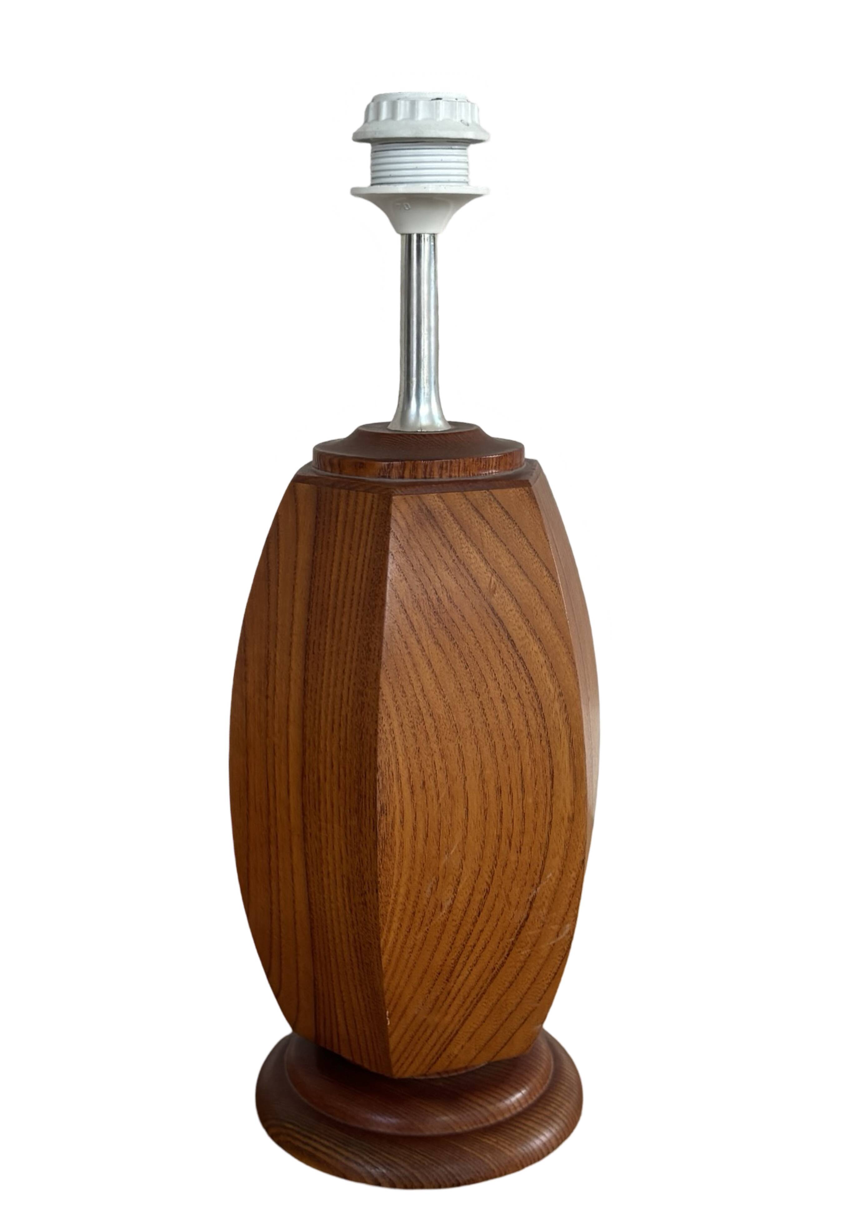 Mid Century Scandinavian teak table lamp 70's design minimalist