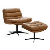 Fauteuil et ottoman en cuir camel