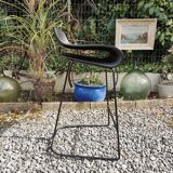 Bcn stool