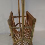 Magazine holder in rattan