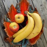 Vallauris fruit bowl in the shape of a leaf
