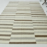 Handmade wool carpet 324x228cm