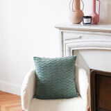 Raised wave cushion