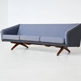 Canapé trois places Illum Wikkelso modèle ML-90 Laursen Danemark 1960