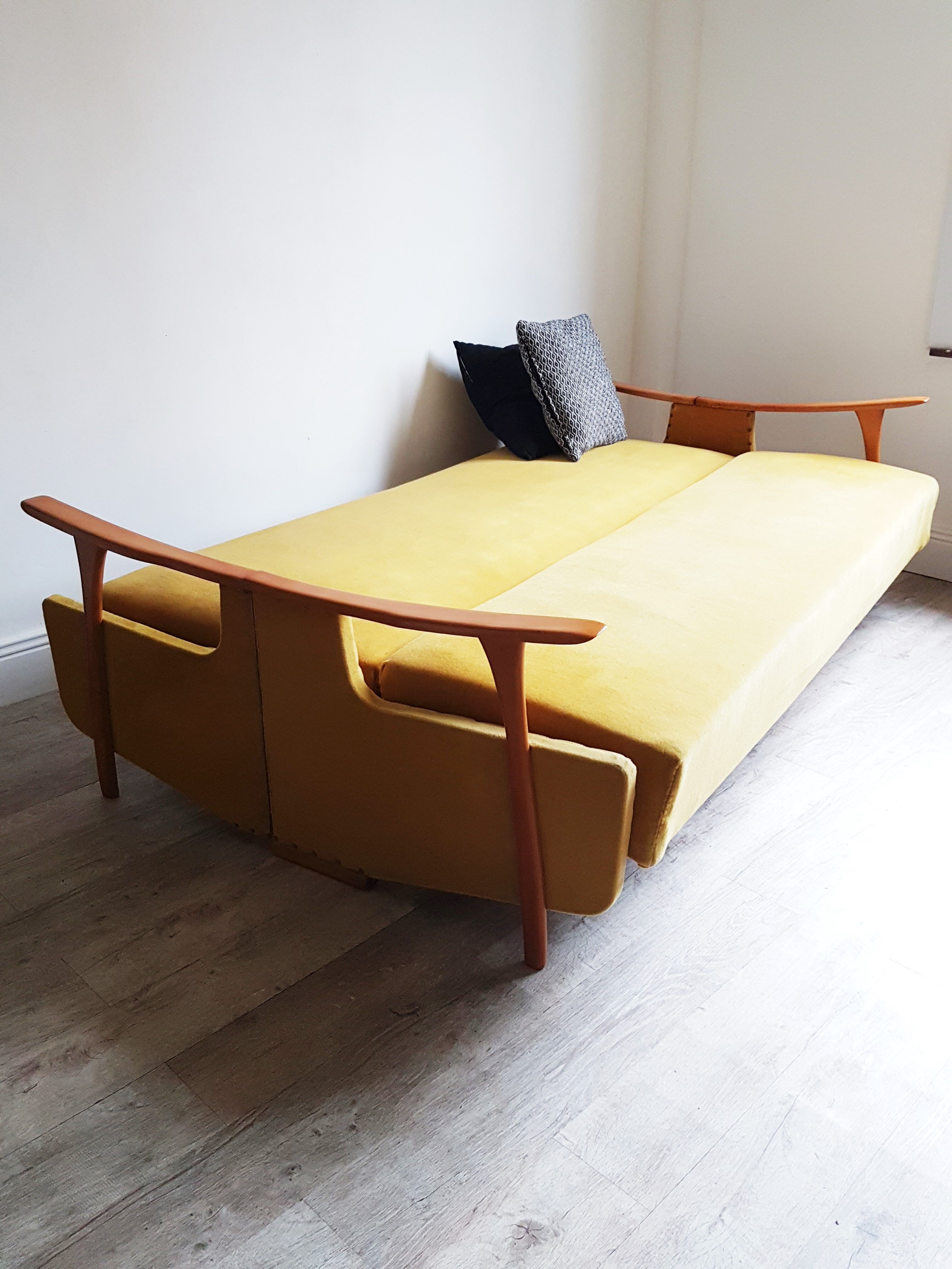 Banquette scandinave velours