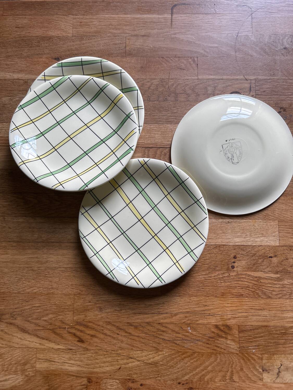 Series 4dessert plates Salins St Yves