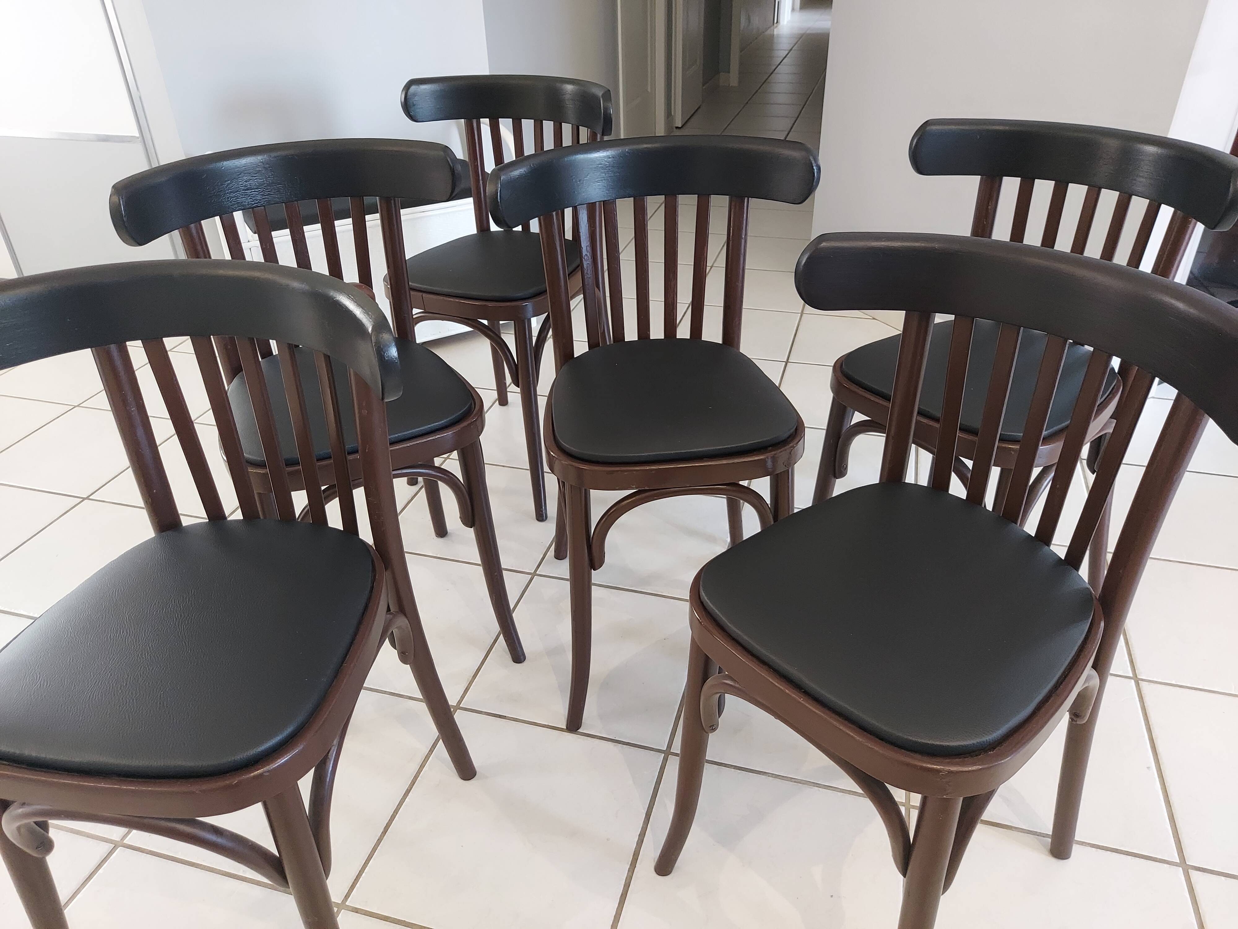Suite de 6 chaises de bistrot vintage années 1960