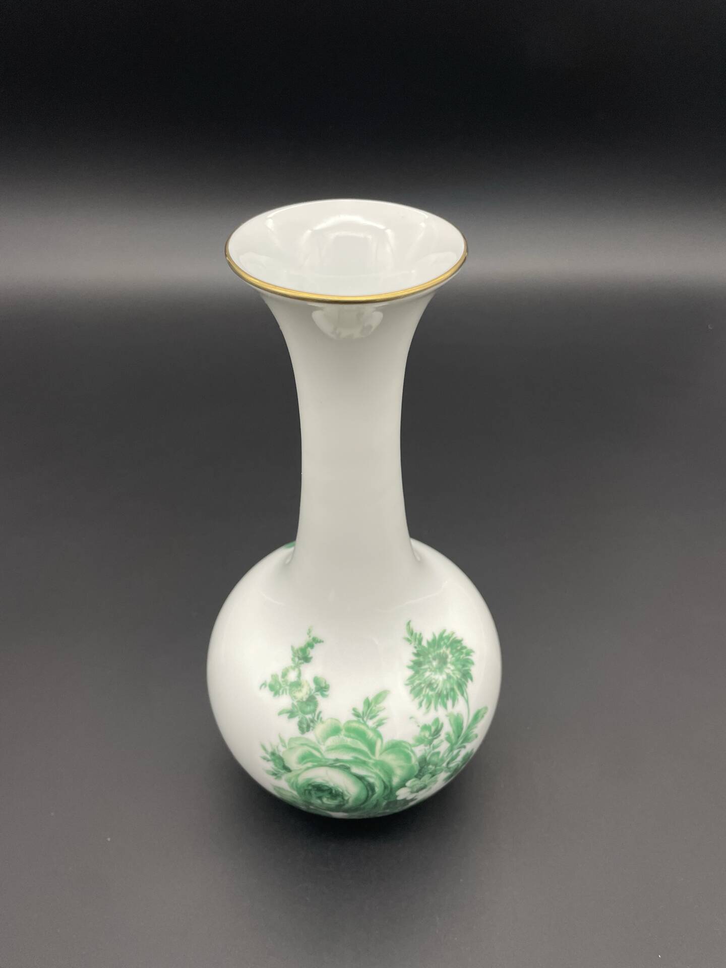 Large vase Royal Porcelain Bavaria with green flowers, 1960s.