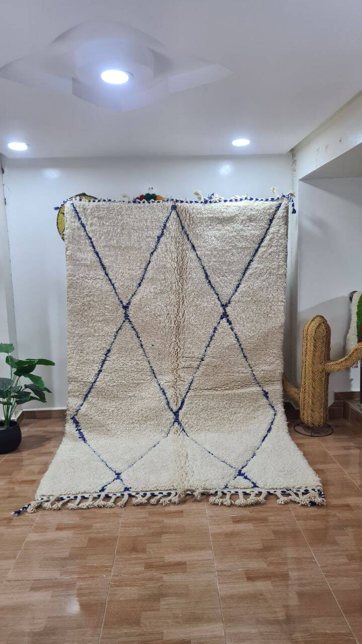 Handmade Beni Ouarain rug 250x150 cm