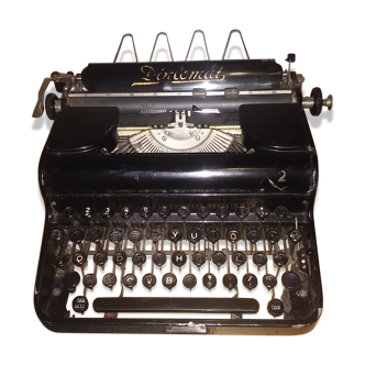 Ancienne machine a écrire olympia diplomat