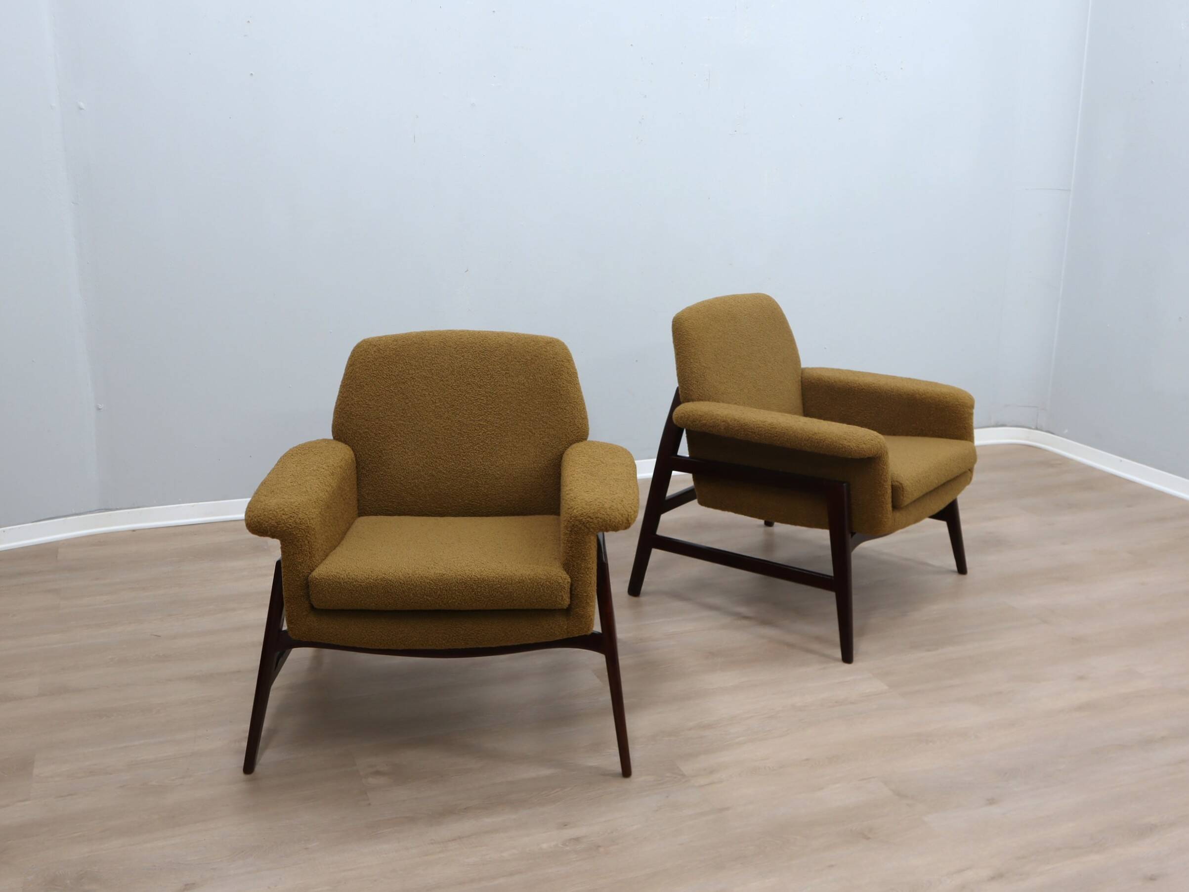 Mid century armchairs Gianfranco Frattini style 1950s