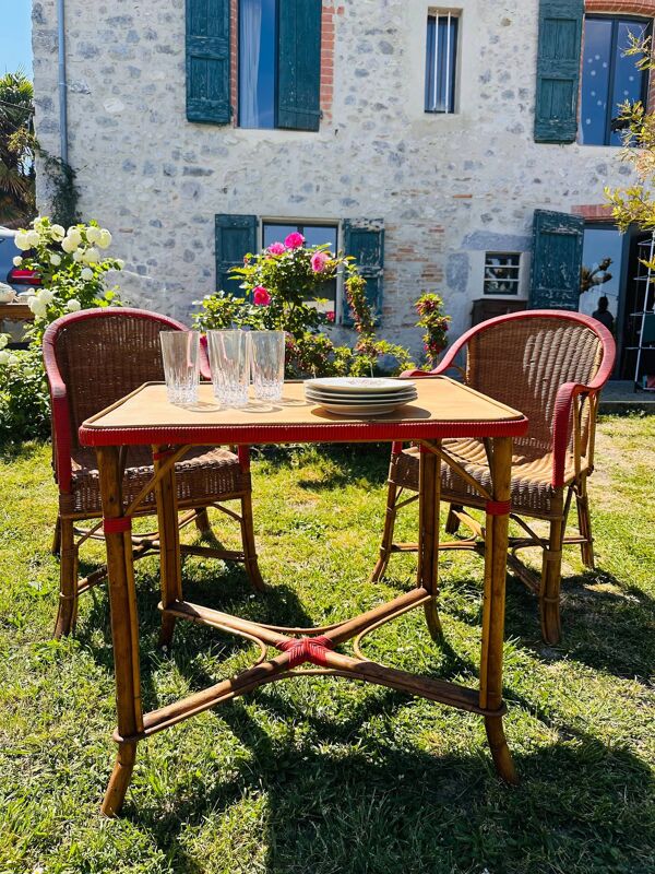 Salon de jardin en rotin vintage