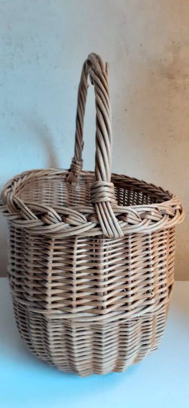 Vintage wicker oval basket