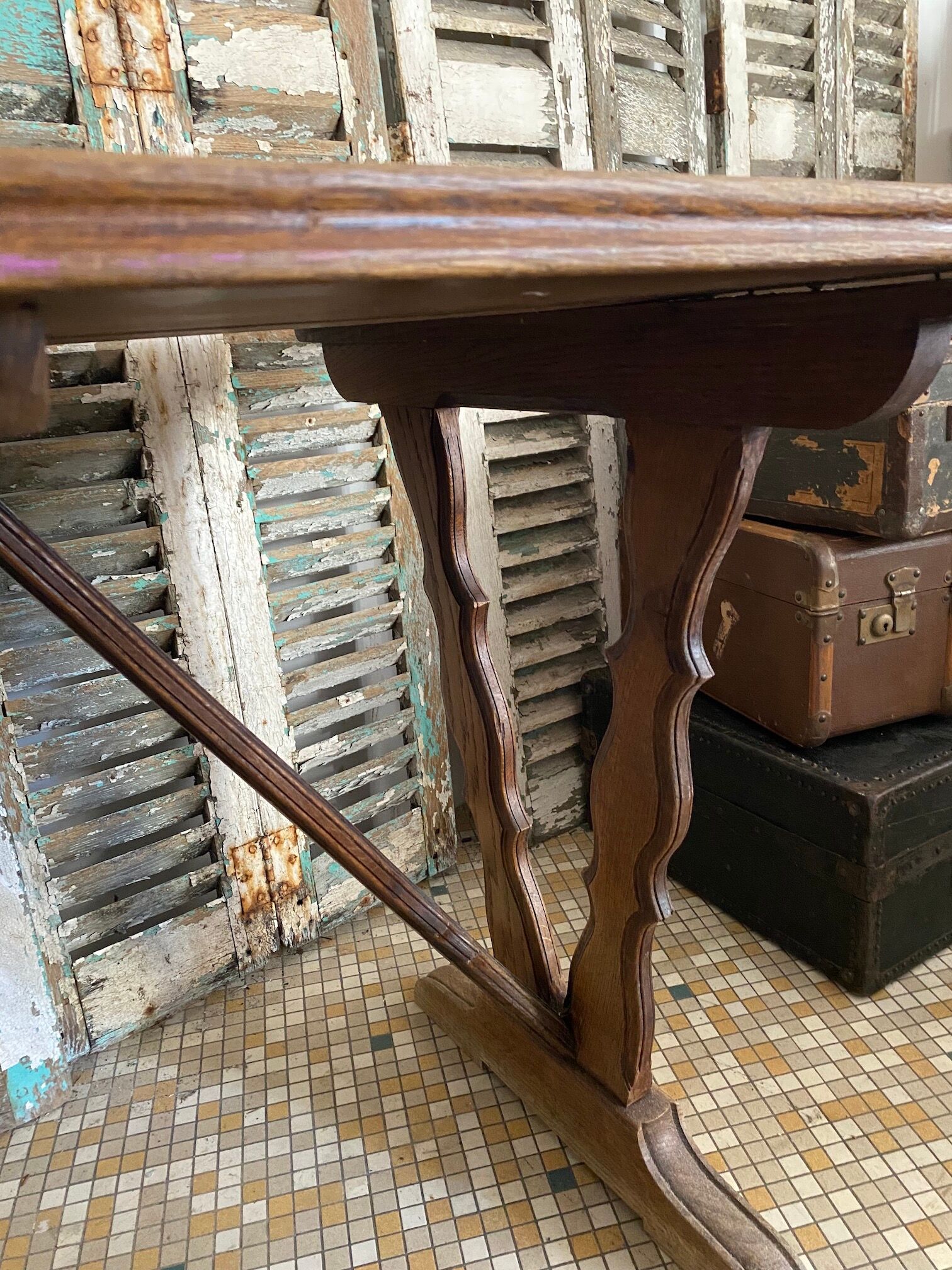 Bistro table