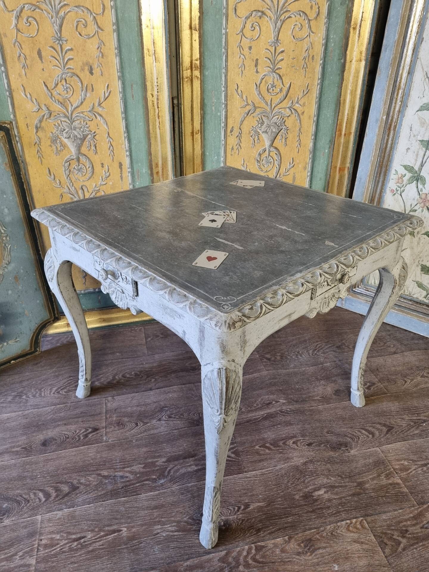 Table à jeu, d'appoint, XVIIIème s.