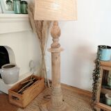 Vintage wooden floor lamp revisited