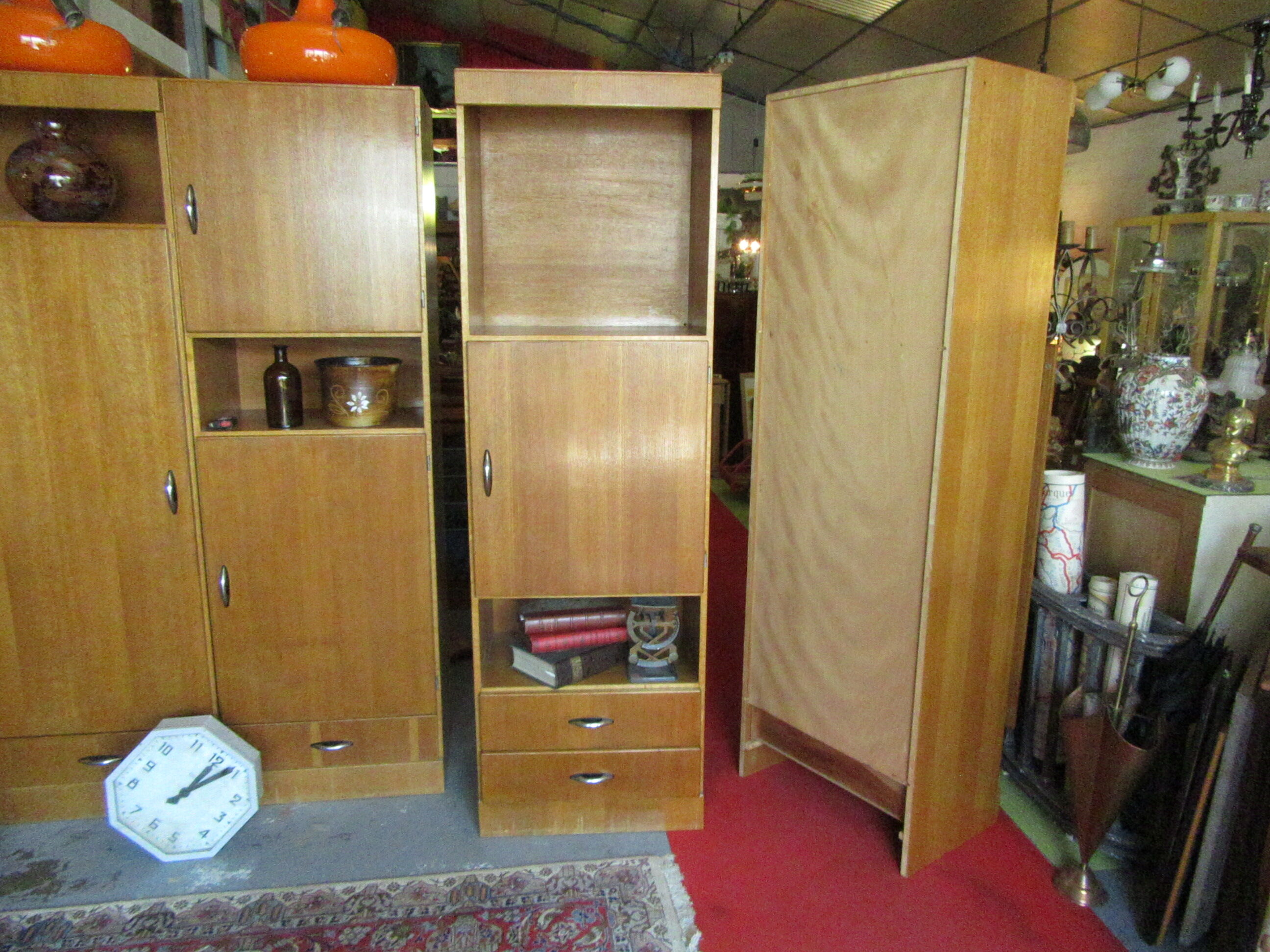 Meuble modulable de bureau ou de salon plaqué chêne des années 1960