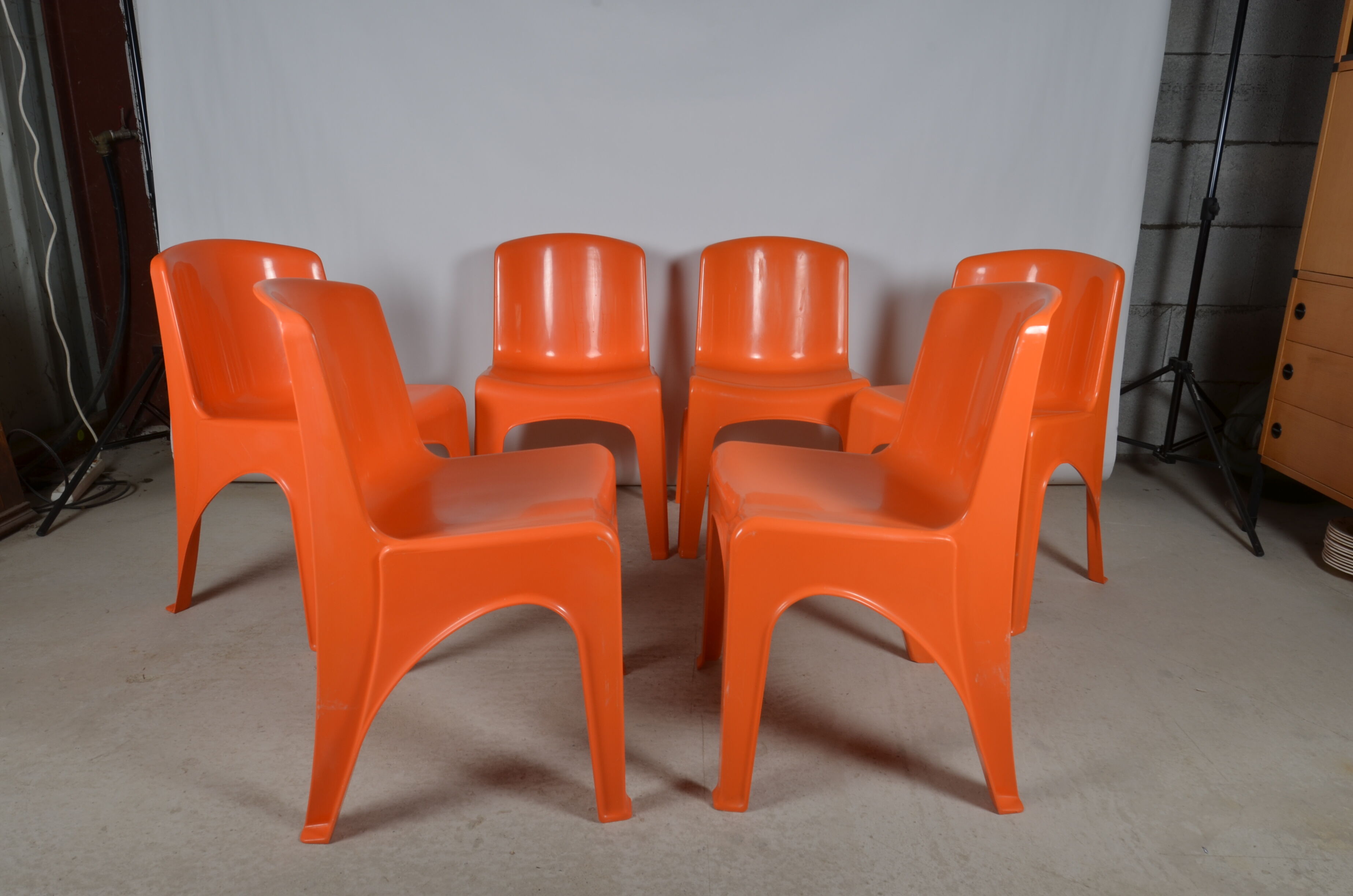 Gilac chairs