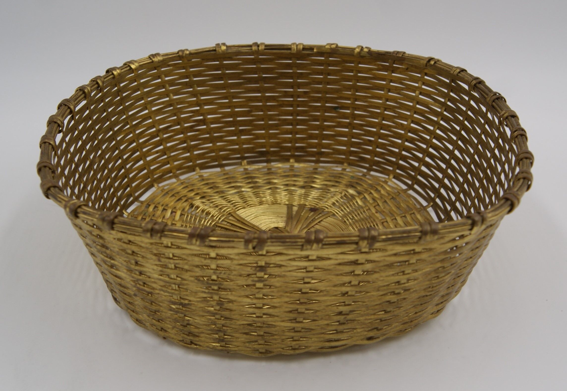Square basket vintage metal wire