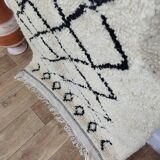 Handmade Moroccan Berber rug 185 x 94 cm
