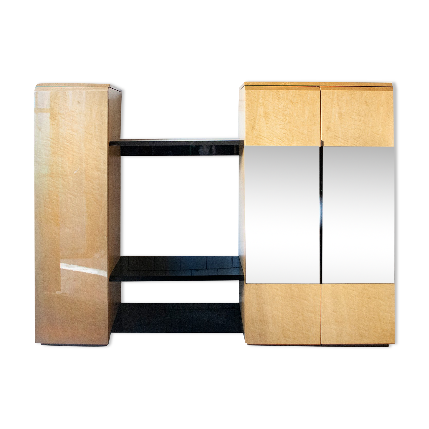 Eye-winked maple sideboard by Giovanni Offredi for Saporiti Italia 1970s