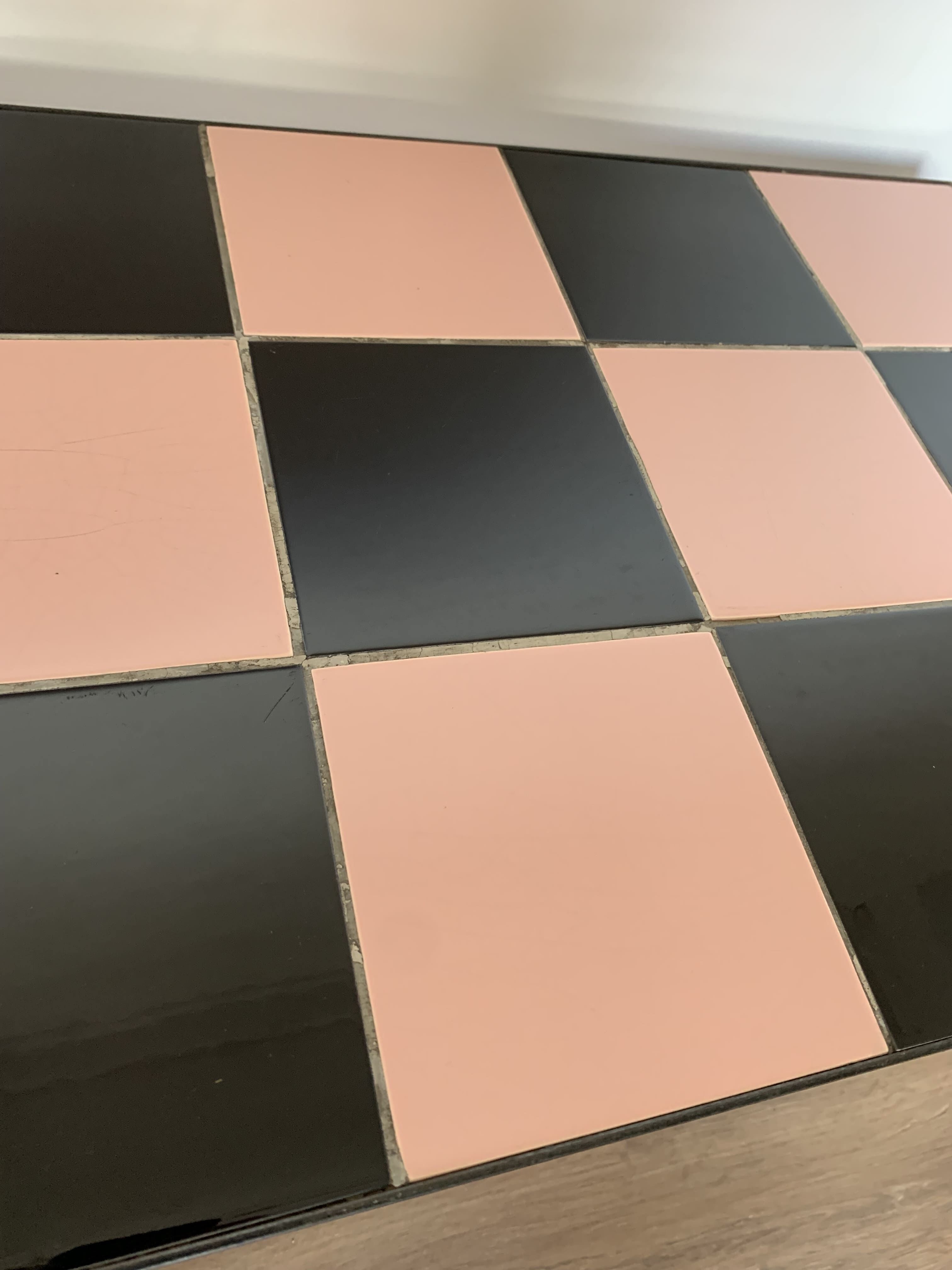 Table basse damier