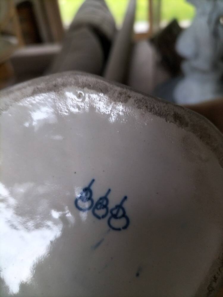 Pair of Dutch Delft earthenware lidded jars