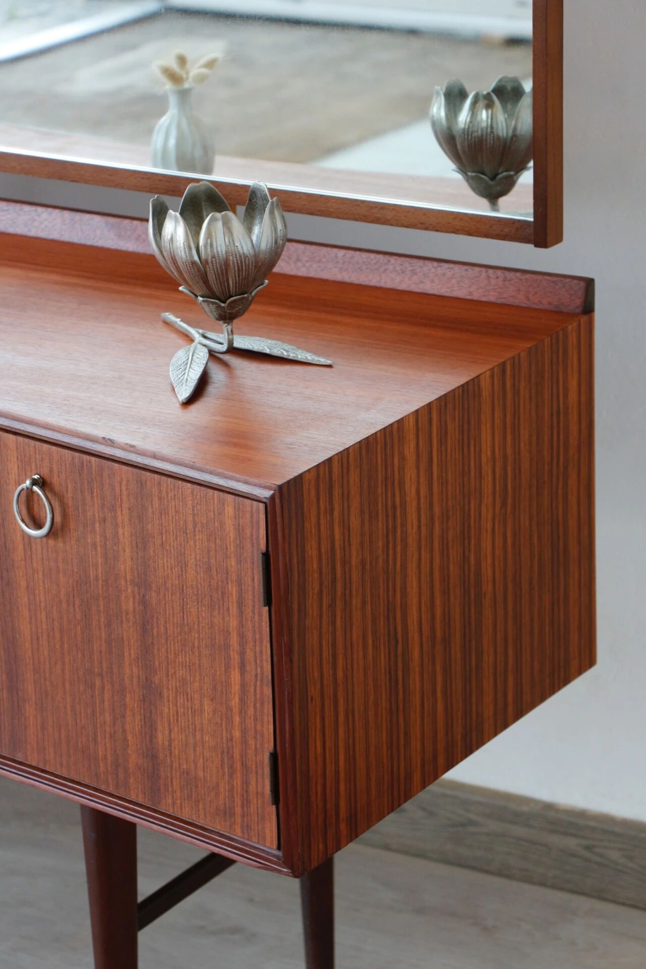 Coiffeuse vintage mid-century en teck (Meredew)