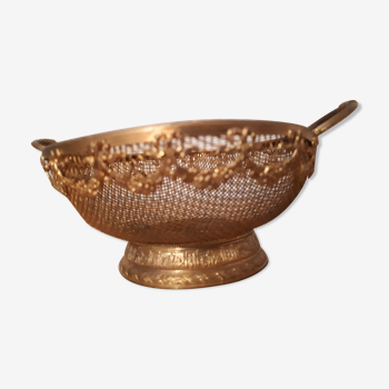 Gold mesh metal cup