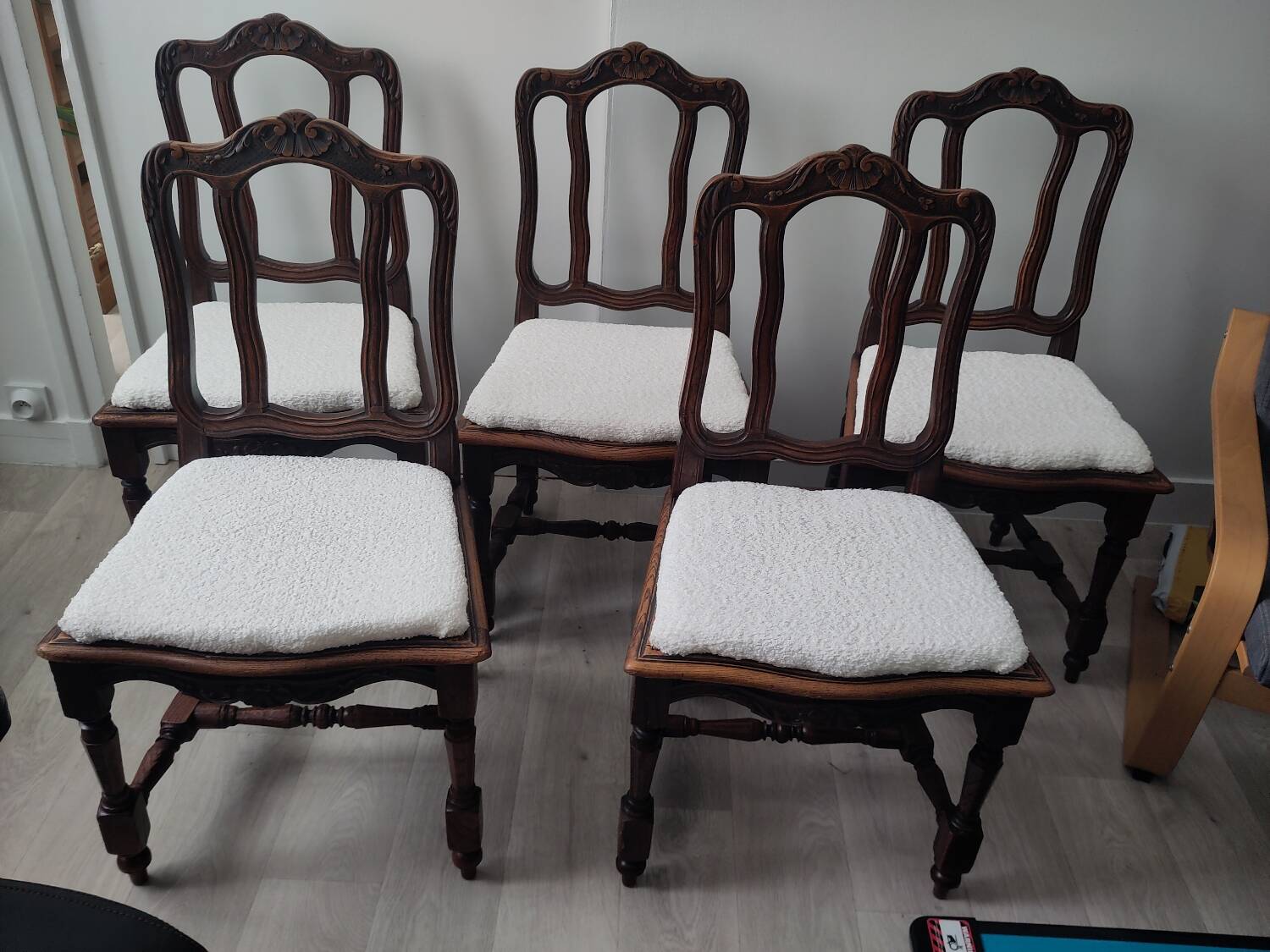 5 chaises style Louis XV rénovées