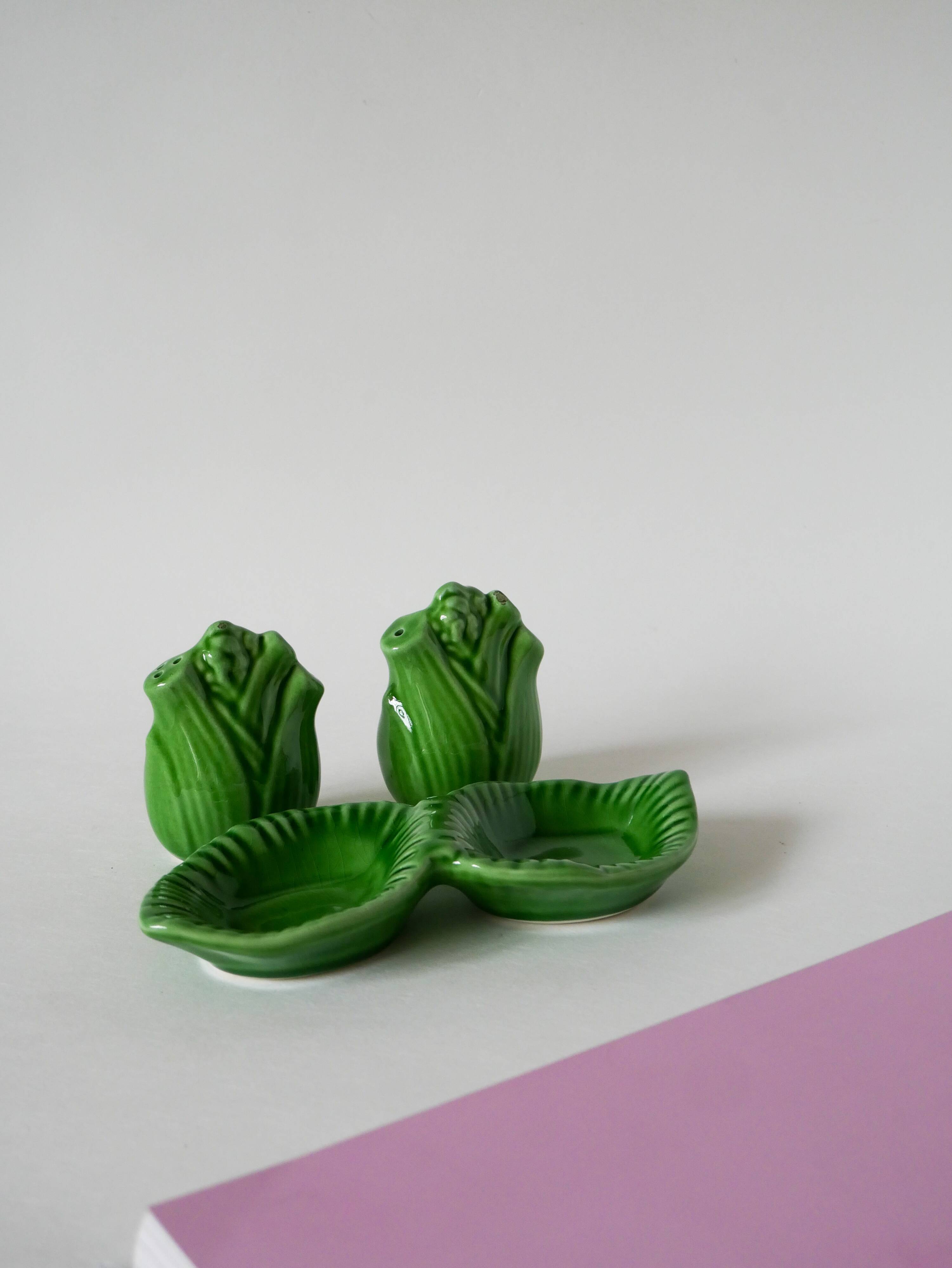 Pepper & salt set in slip, "fennel" model, 1970