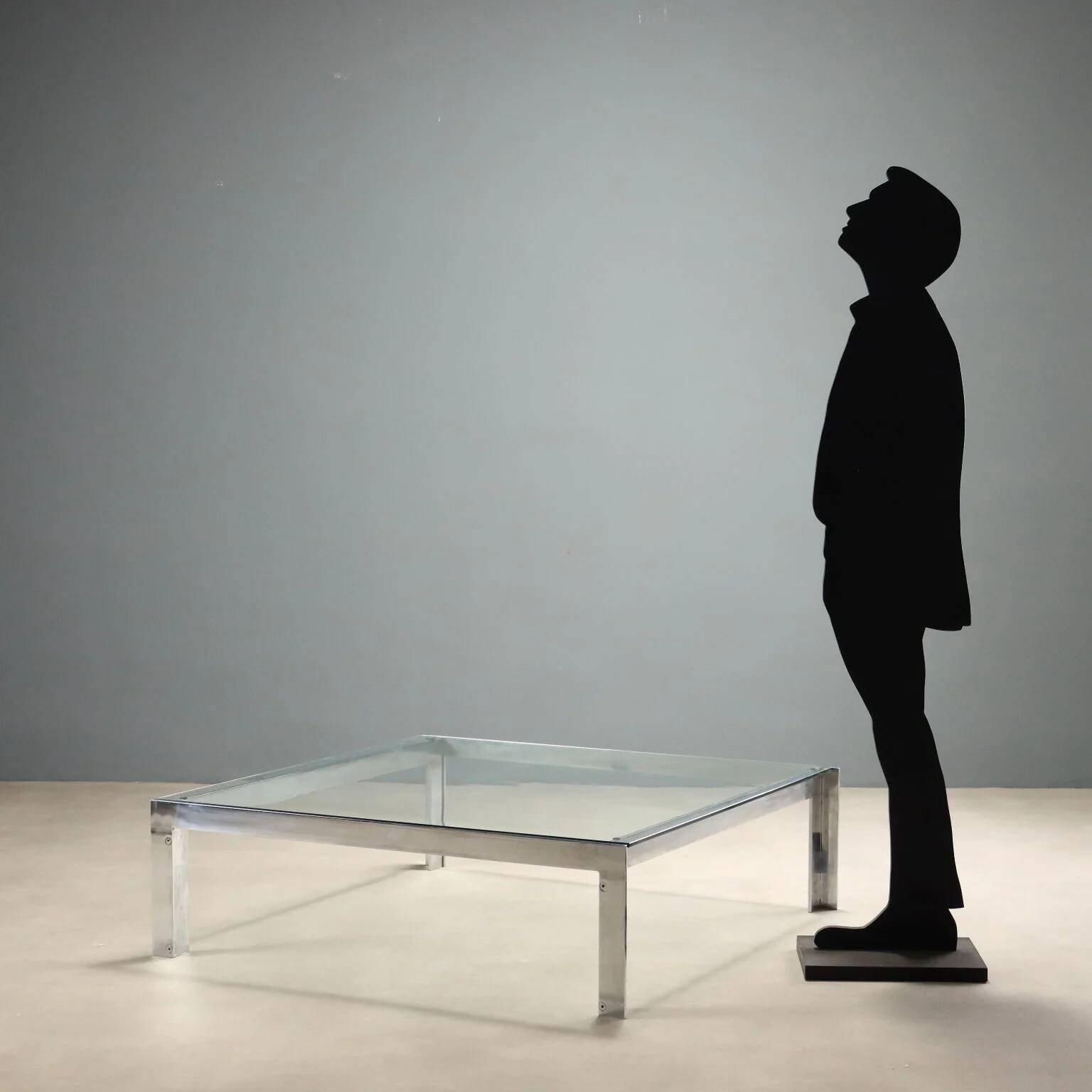 Vintage coffee table in metal and glass, Italian design from the 1970s.