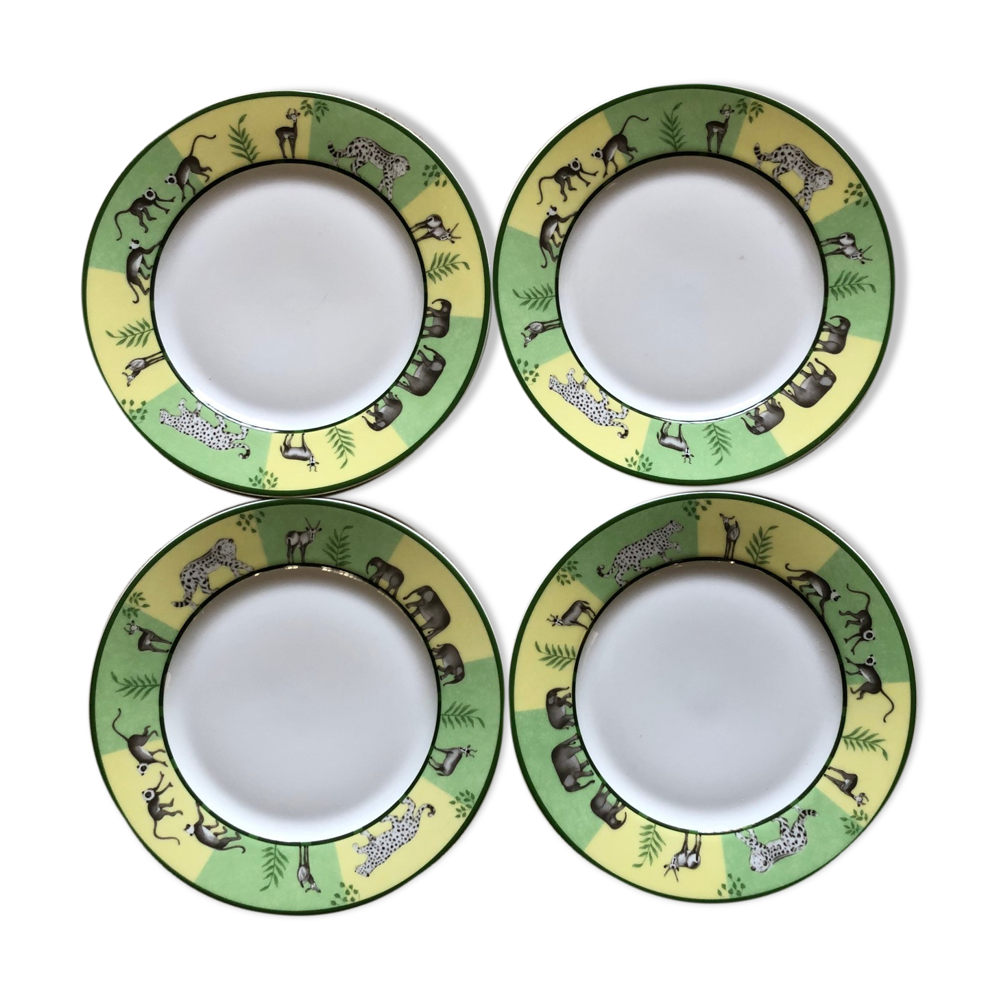 Hermes model africa plates