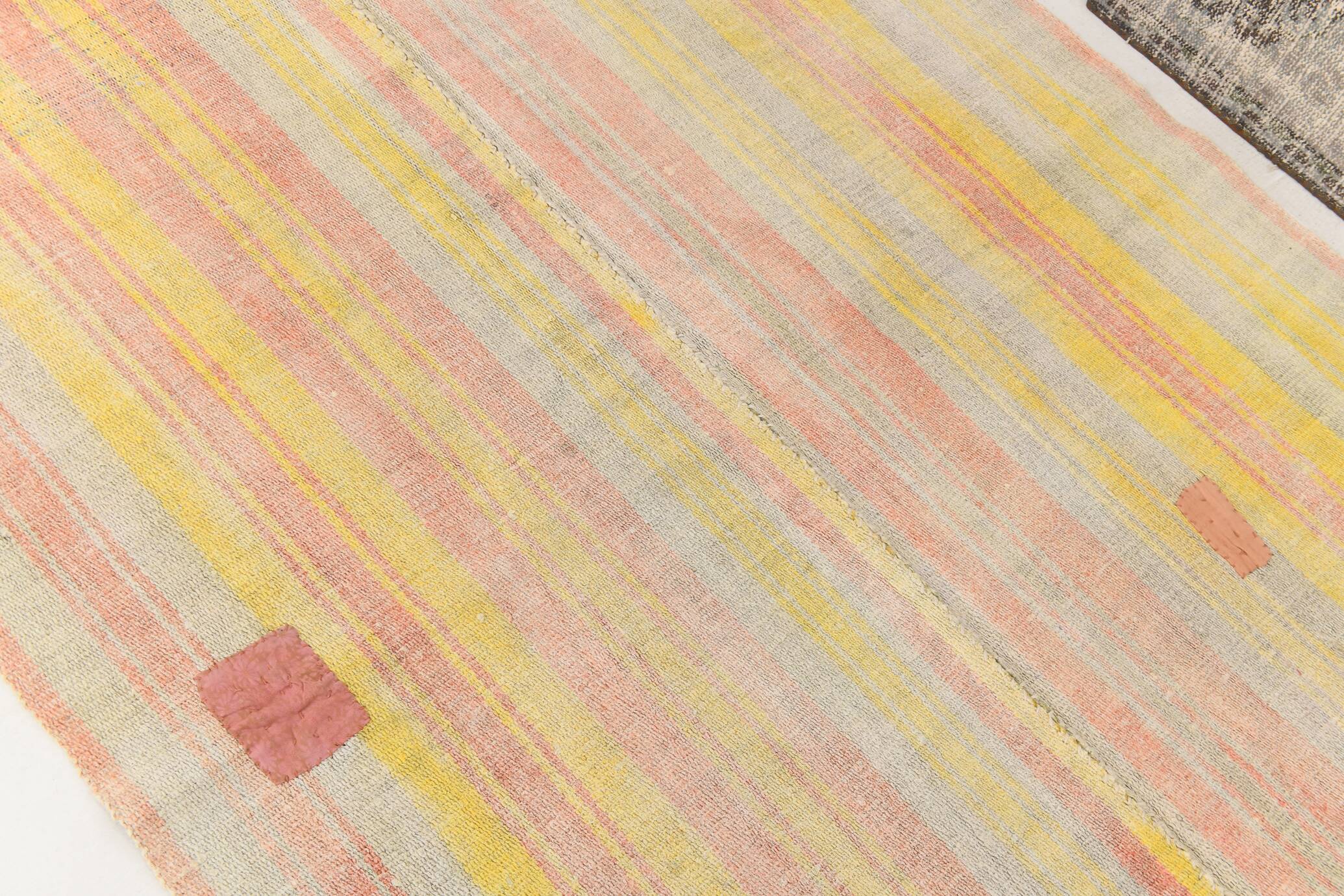 5x7 Pale Red & Yellow Striped Kilim Rug, 147x229Cm