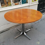 Table goes up and down 1970