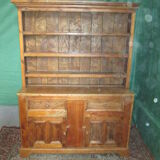 English elm vaisselier